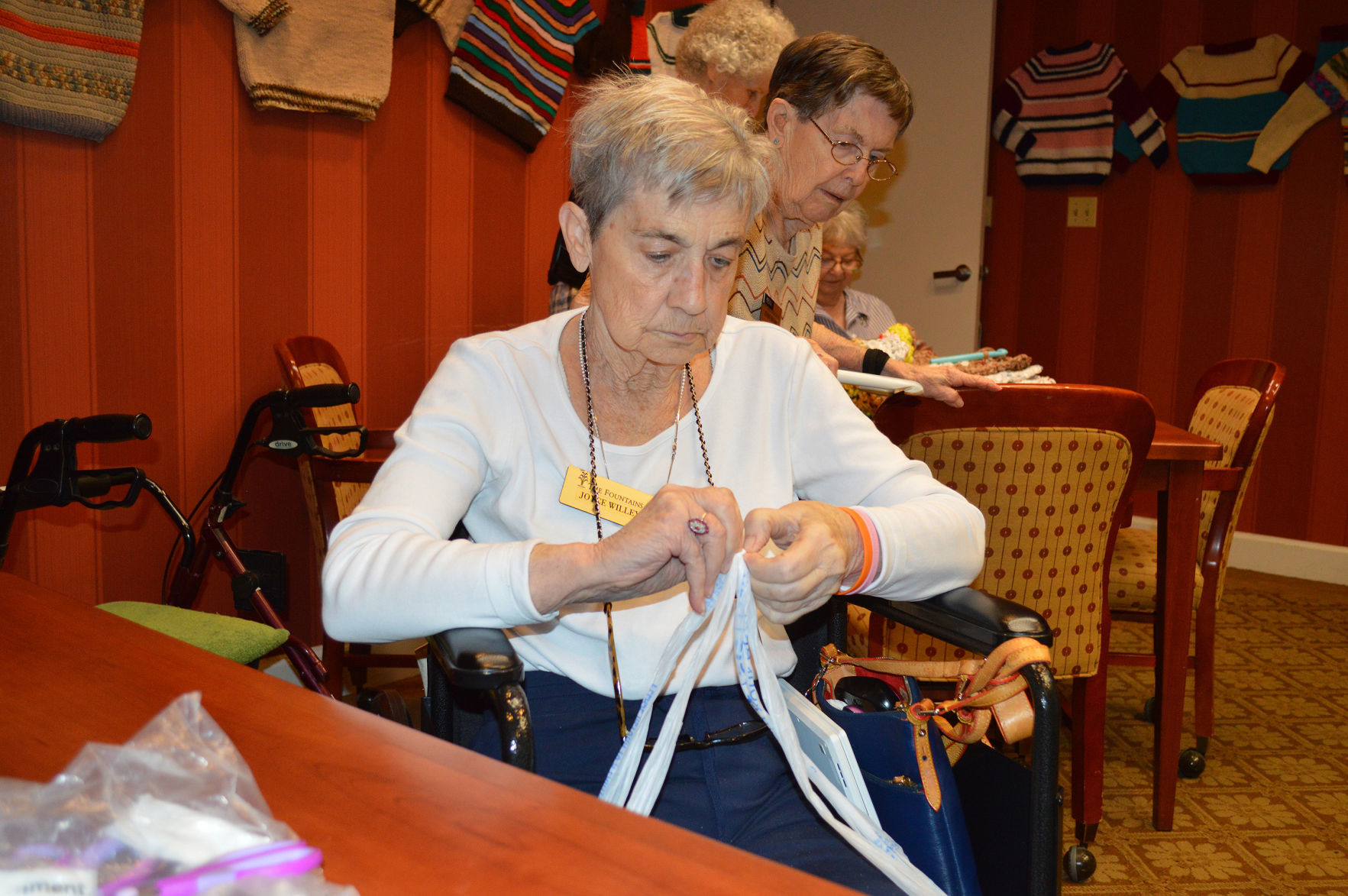 Homeless benefit from seniors' project to upcycle grocery bags